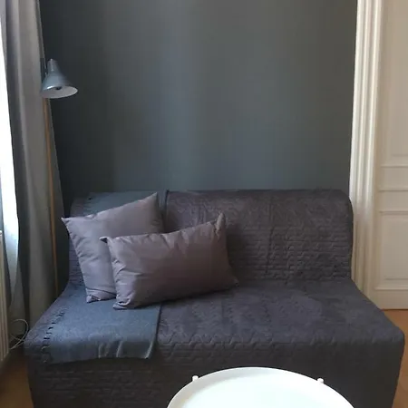 City * Schwerin (Mecklenburg-Vorpommern)